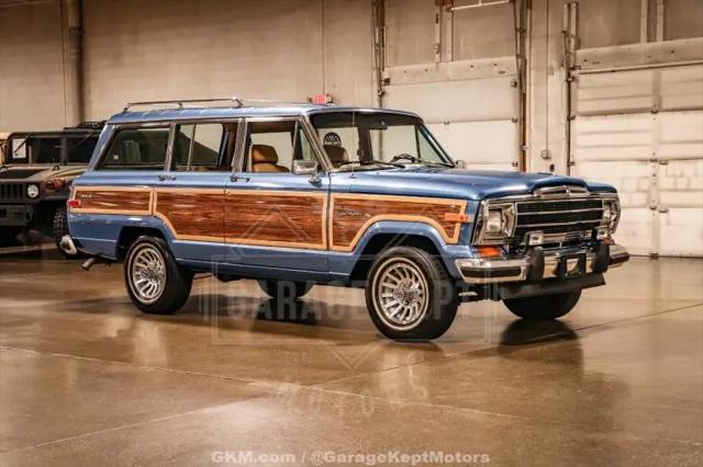 1987 Jeep Grand Wagoneer 4WD for sale in Grand Rapids, MI