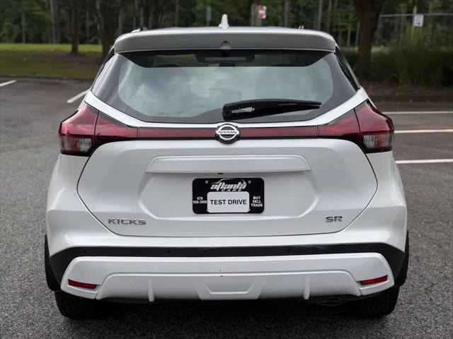 2021 Nissan Kicks SR Xtronic CVT