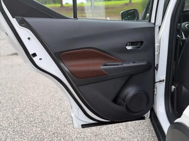 2021 Nissan Kicks SR Xtronic CVT