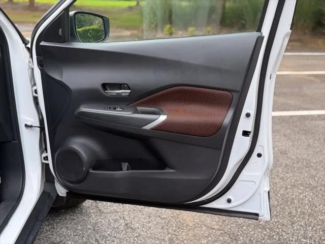 2021 Nissan Kicks SR Xtronic CVT