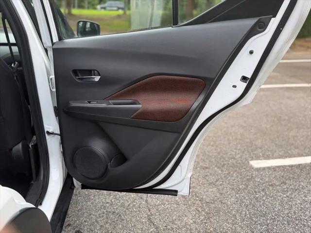 2021 Nissan Kicks SR Xtronic CVT