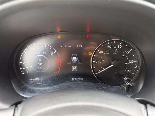 2021 Nissan Kicks SR Xtronic CVT