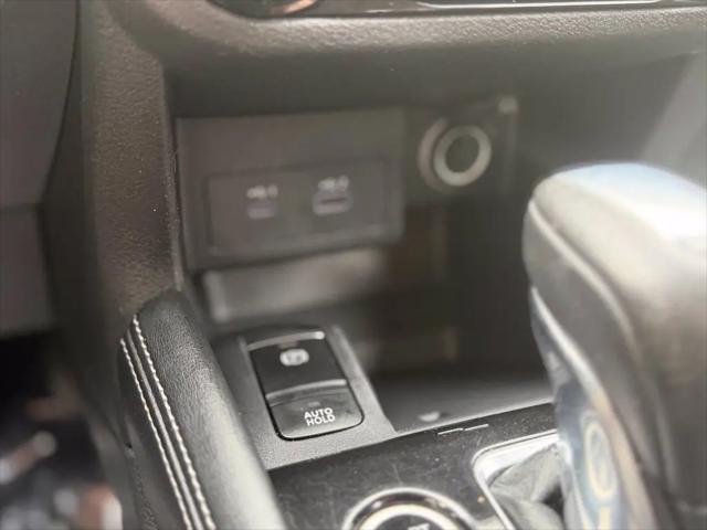 2021 Nissan Kicks SR Xtronic CVT
