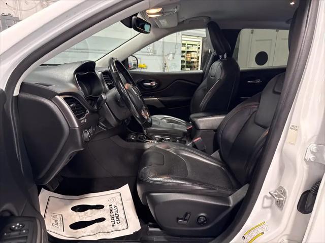 2020 Jeep Cherokee Limited FWD