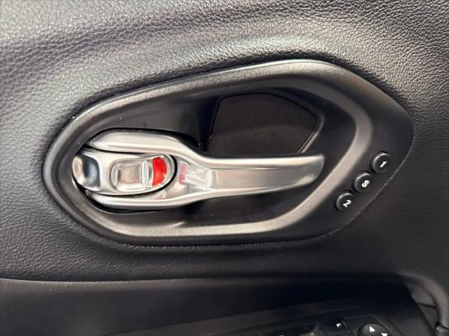 2020 Jeep Cherokee Limited FWD