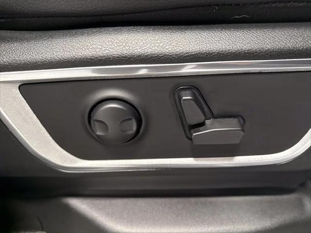 2023 Ram 1500 Laramie Crew Cab 4x4 64 Box