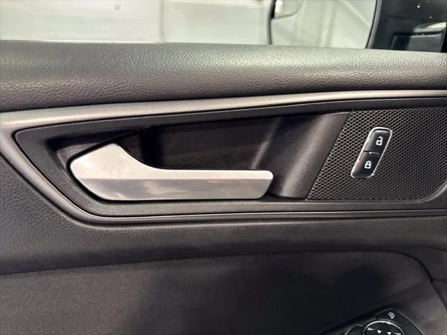 2018 Ford Edge SE
