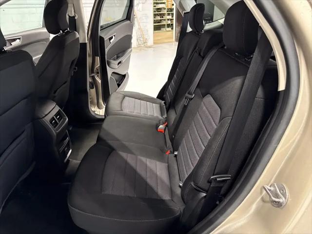 2018 Ford Edge SE