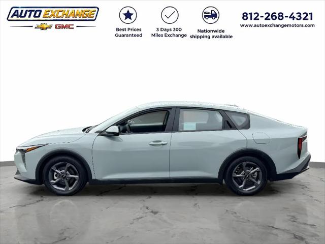 2025 Kia K4 LXS