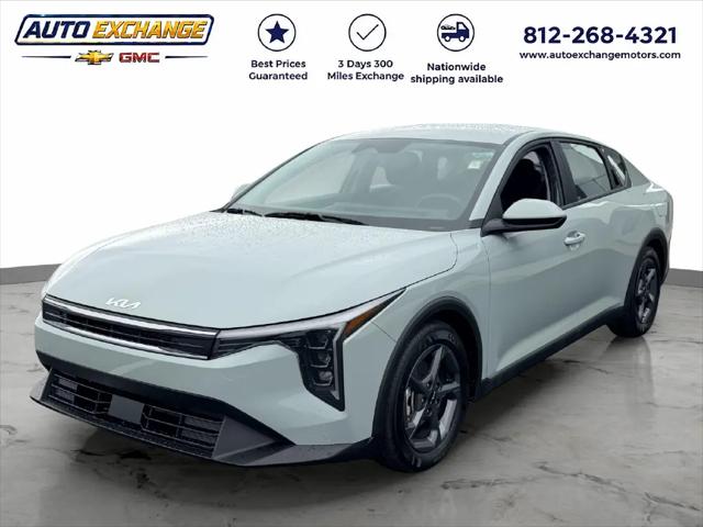 2025 Kia K4 LXS