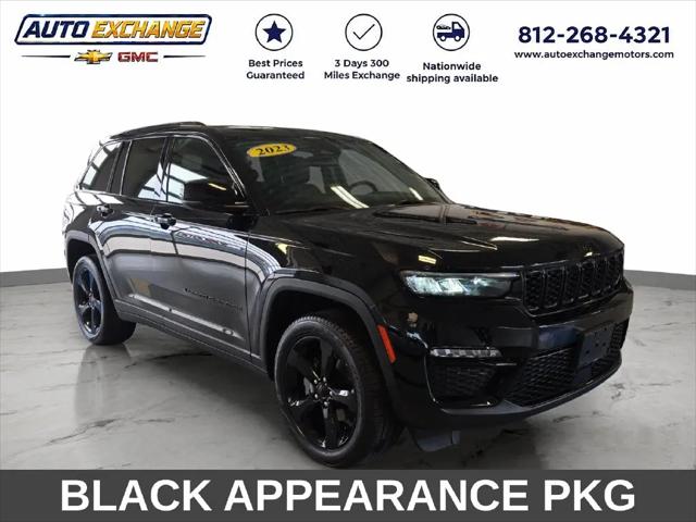 2023 Jeep Grand Cherokee Limited 4x4 for sale in Sullivan, IN