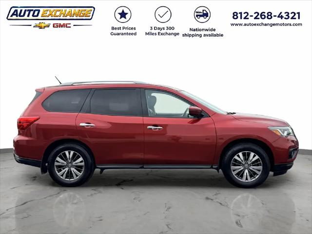 2017 Nissan Pathfinder SL