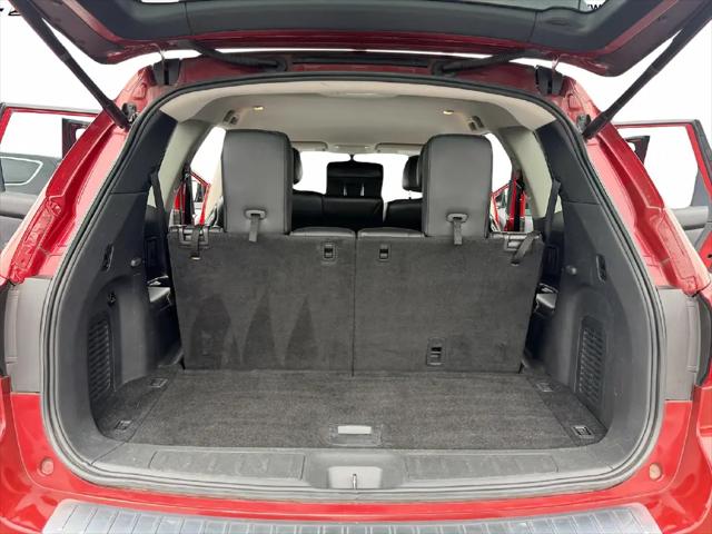 2017 Nissan Pathfinder SL