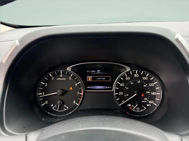 2017 Nissan Pathfinder SL