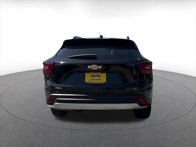 2025 Chevrolet Trax FWD LT