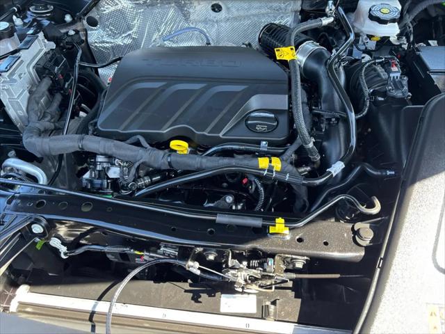 2025 Chevrolet Trax FWD LT
