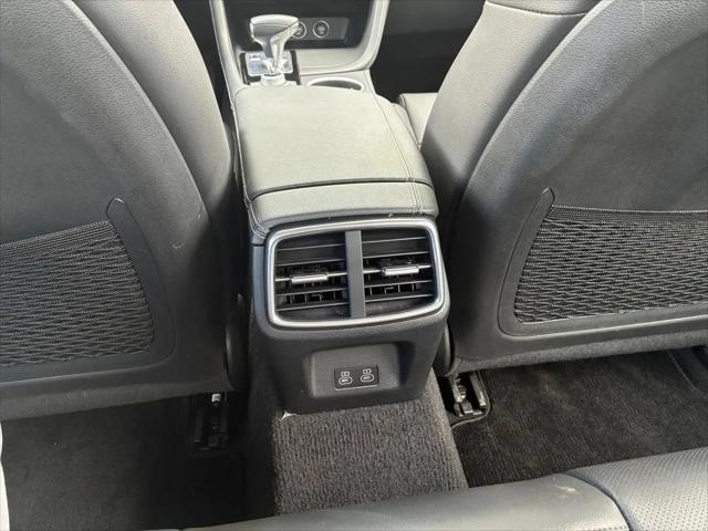 2026 Genesis G70 2.5T RWD