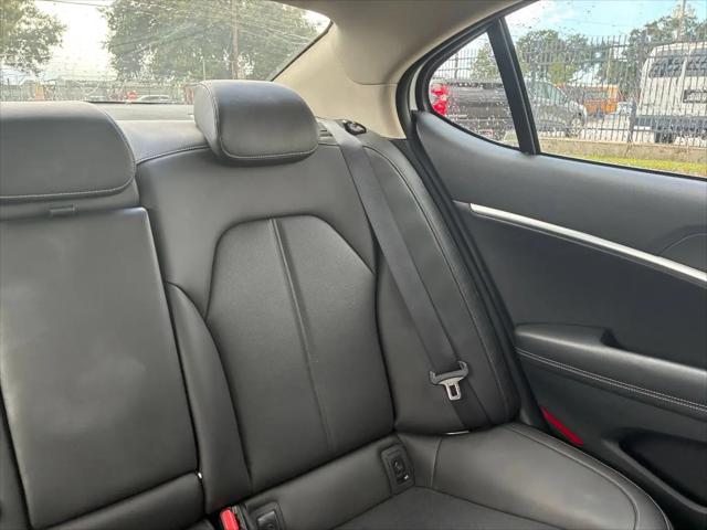 2026 Genesis G70 2.5T RWD