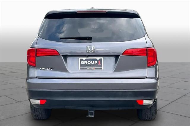 2017 Honda Pilot EX