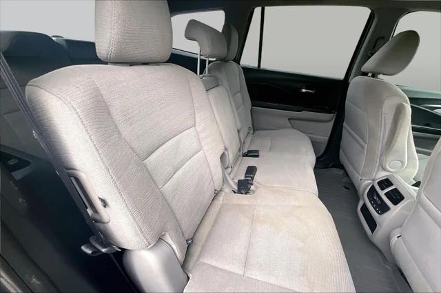 2017 Honda Pilot EX