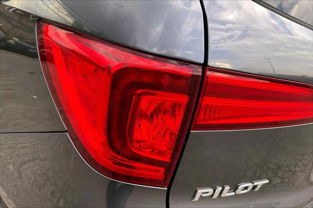 2017 Honda Pilot EX