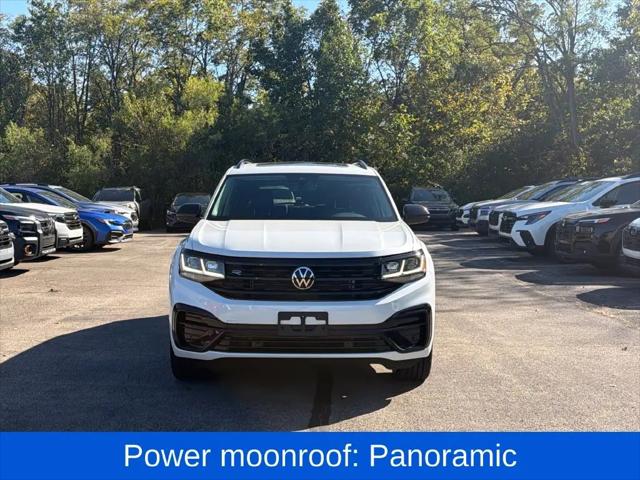 2023 Volkswagen Atlas 3.6L V6 SEL R-Line Black
