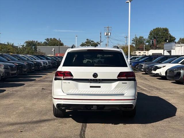 2023 Volkswagen Atlas 3.6L V6 SEL R-Line Black