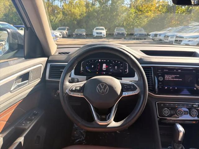 2023 Volkswagen Atlas 3.6L V6 SEL R-Line Black