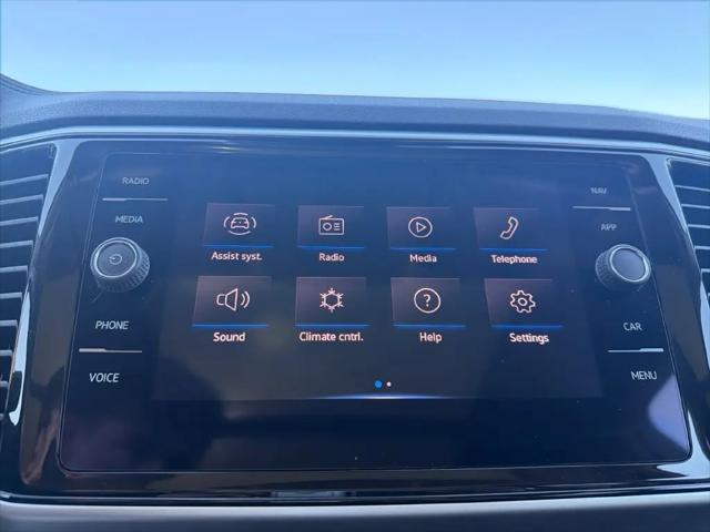 2023 Volkswagen Atlas 3.6L V6 SEL R-Line Black