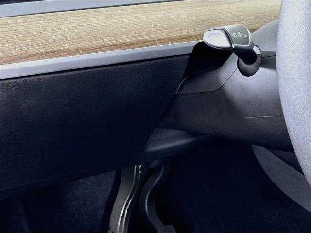 2023 Tesla Model Y RWD