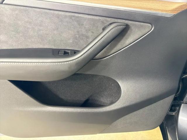 2023 Tesla Model Y RWD
