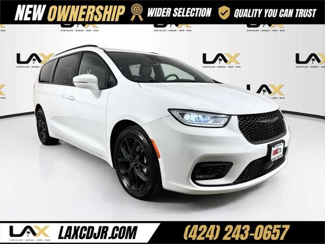 2022 Chrysler Pacifica Touring L for sale in Inglewood, CA