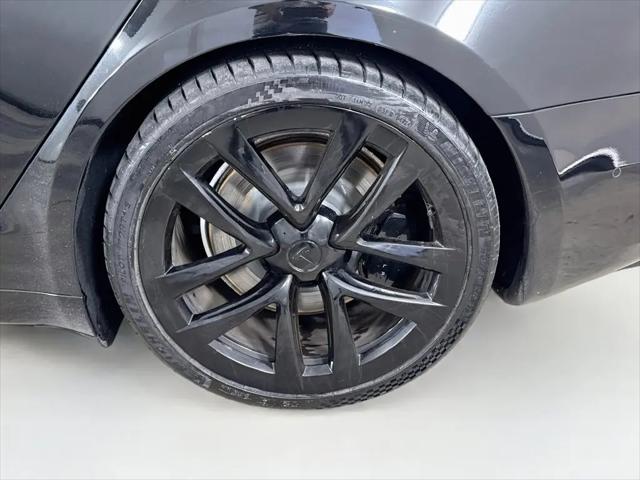 2022 Tesla Model S Plaid Tri Motor All-Wheel Drive