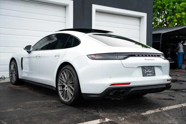 2023 Porsche Panamera 4 Platinum Edition