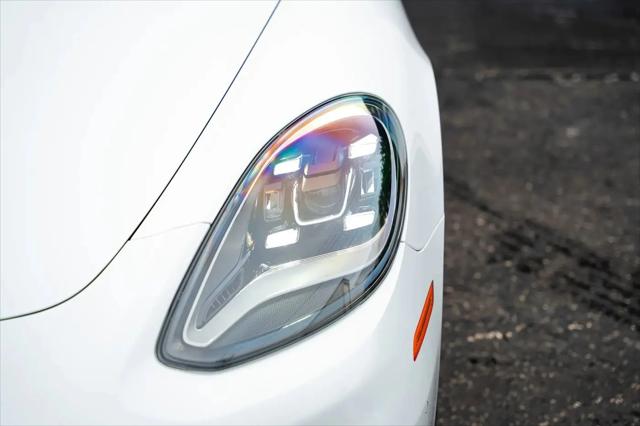 2023 Porsche Panamera 4 Platinum Edition