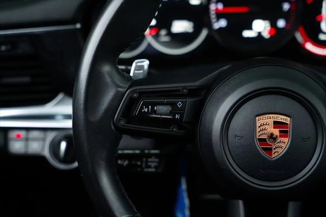 2023 Porsche Panamera 4 Platinum Edition