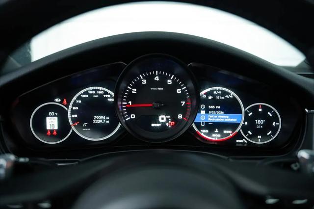 2023 Porsche Panamera 4 Platinum Edition