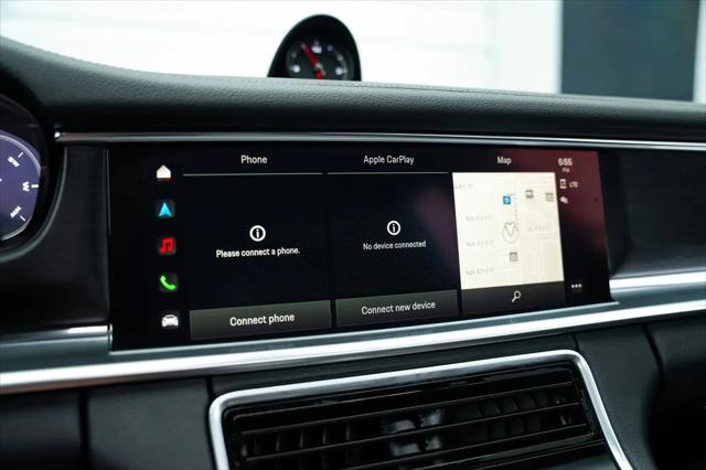 2023 Porsche Panamera 4 Platinum Edition