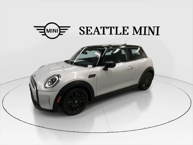 2023 MINI Hardtop Cooper