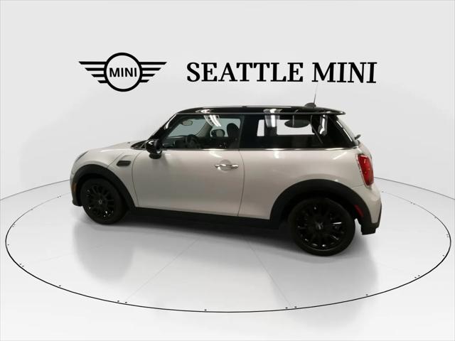 2023 MINI Hardtop Cooper