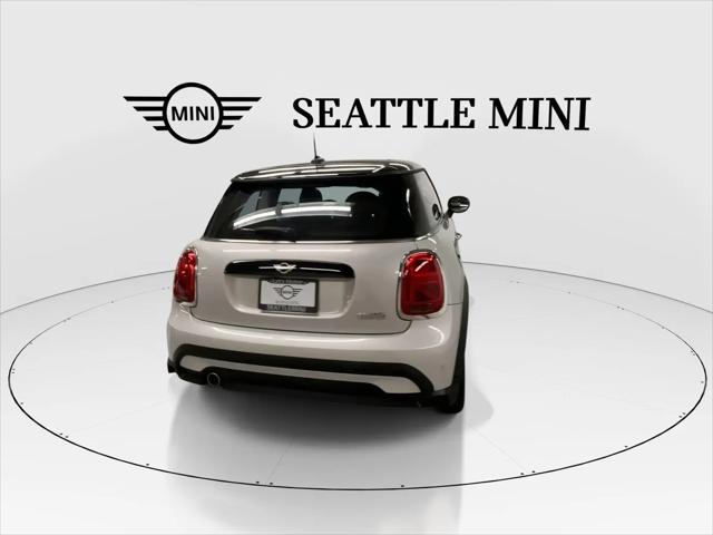 2023 MINI Hardtop Cooper