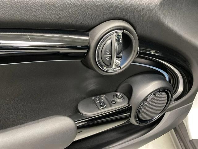2023 MINI Hardtop Cooper