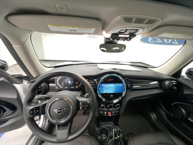 2023 MINI Hardtop Cooper