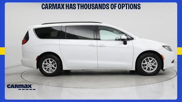 2020 Chrysler Voyager LXI