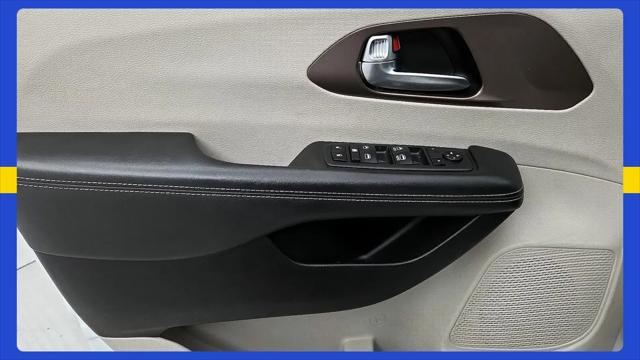 2020 Chrysler Voyager LXI