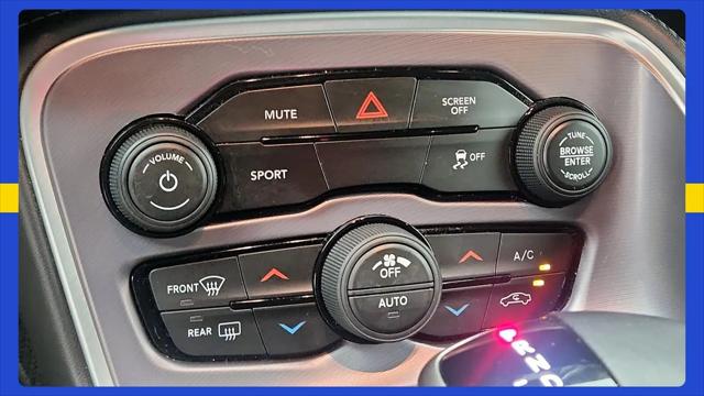 2020 Dodge Challenger SXT