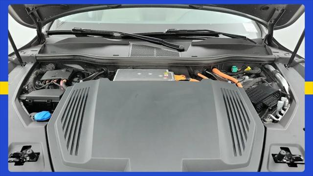 2021 Audi e-tron Premium Plus quattro