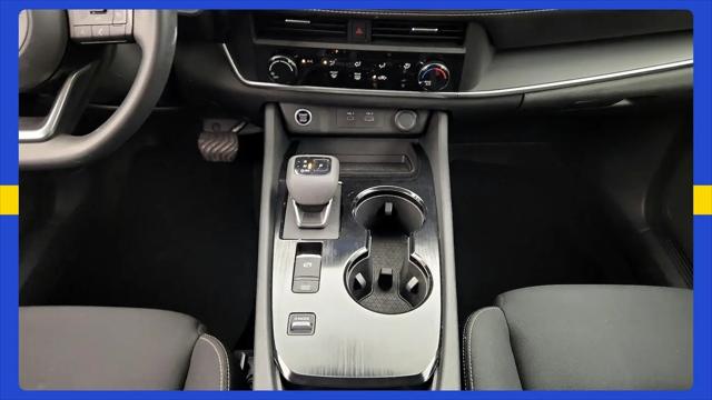 2023 Nissan Rogue S FWD