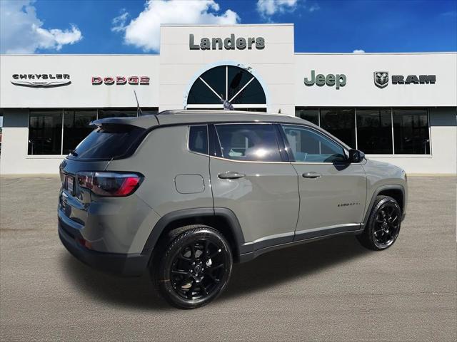 2026 Jeep Compass Latitude Altitude