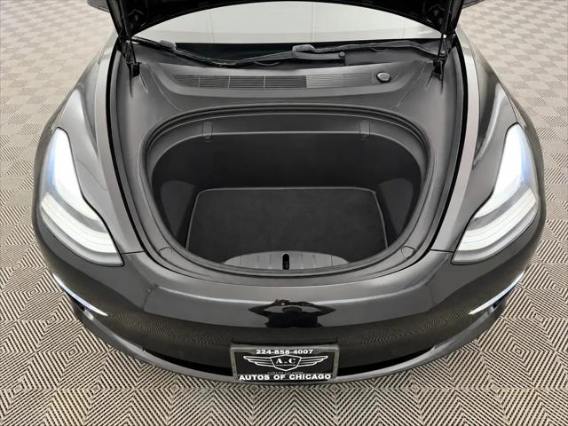2019 Tesla Model 3 Mid Range
